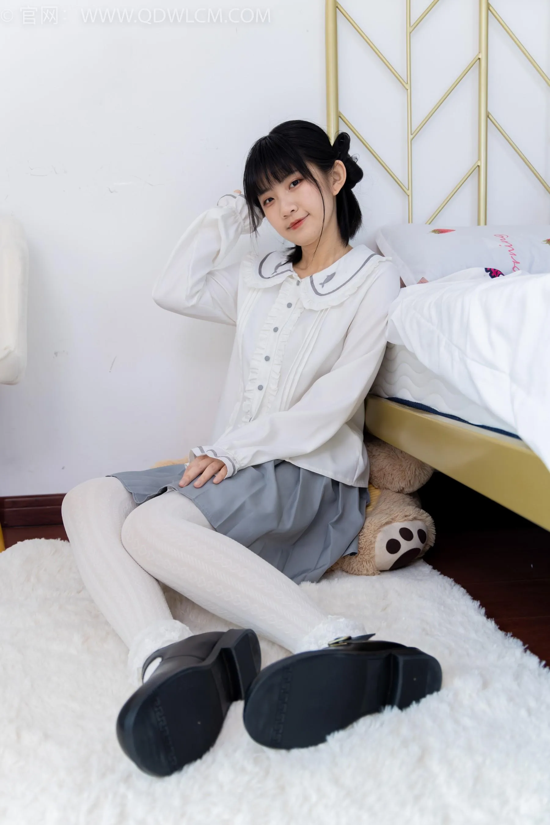 物恋传媒 NO.1528 暗月-夏日葡萄 [151P]插图2